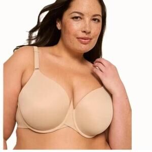 Cacique Totally Smooth Full Coverage Underwire Bra Nude Lightly Lined (36 DD)